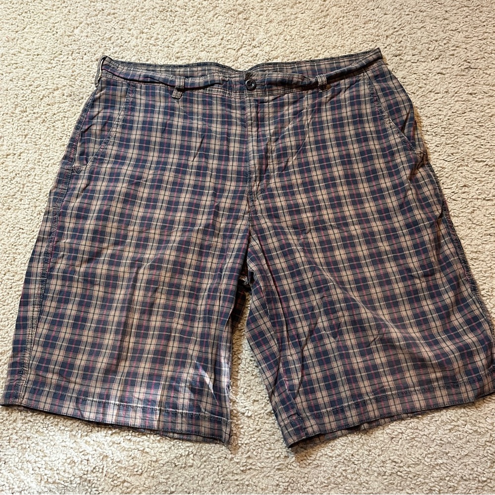 Men's 36 Timberland Shorts Checkered Plaid Brown 100% Cotton Red Dark